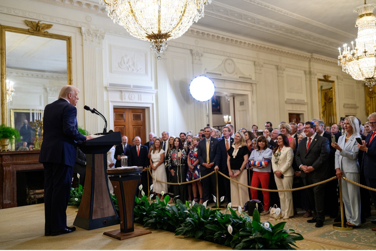 Os conservadores do congresso pressionam para remodelar a política de sanções dos EUA em relação à Rússia
