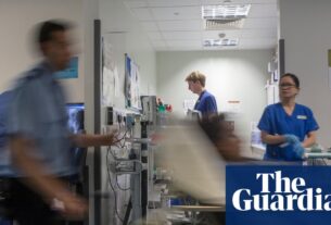 Os esboços de Starmer planejam mudar o atendimento do NHS de hospitais para novos centros de saúde | NHS