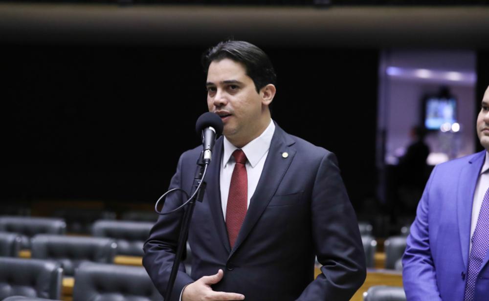 PF aponta que deputado Júnior Mano exercia ‘papel central’ em suposto esquema de manipulação eleitoral