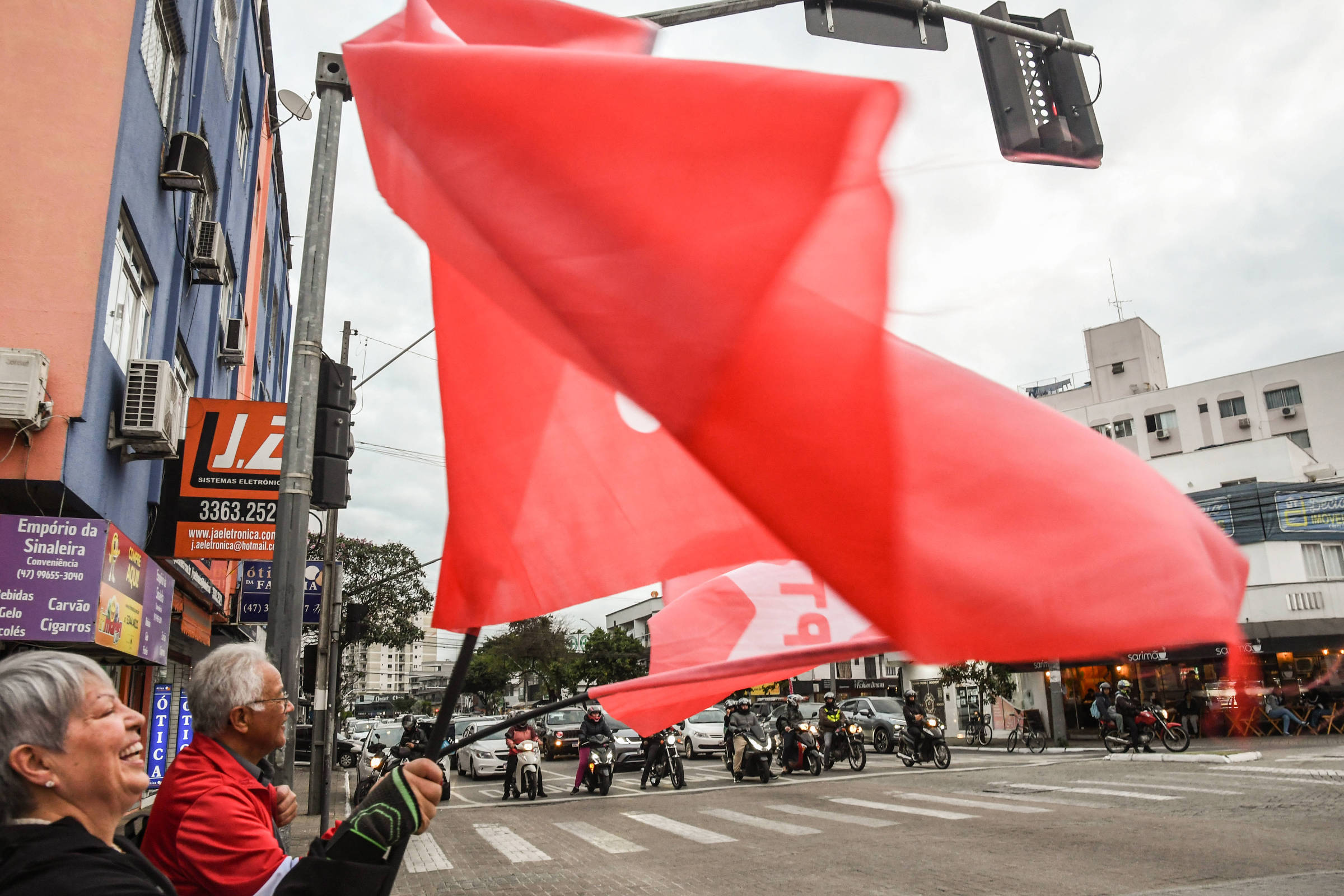 PT pede a filiados que não judicializem eleição do partido - 05/07/2025 - Painel
