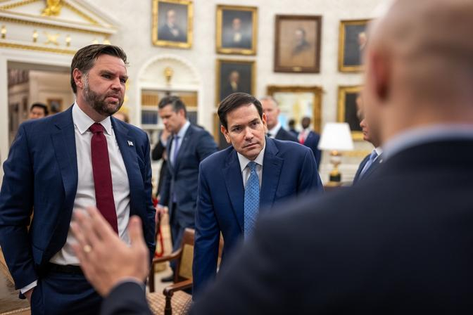 Paciência da Casa Branca com Putin 'exausto' após negociações fracassadas, diz Rubio