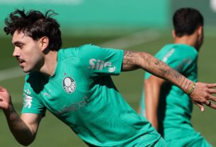 Palmeiras aprimora bola parada antes do clássico contra o Corinthians e Maurício exalta força coletiva