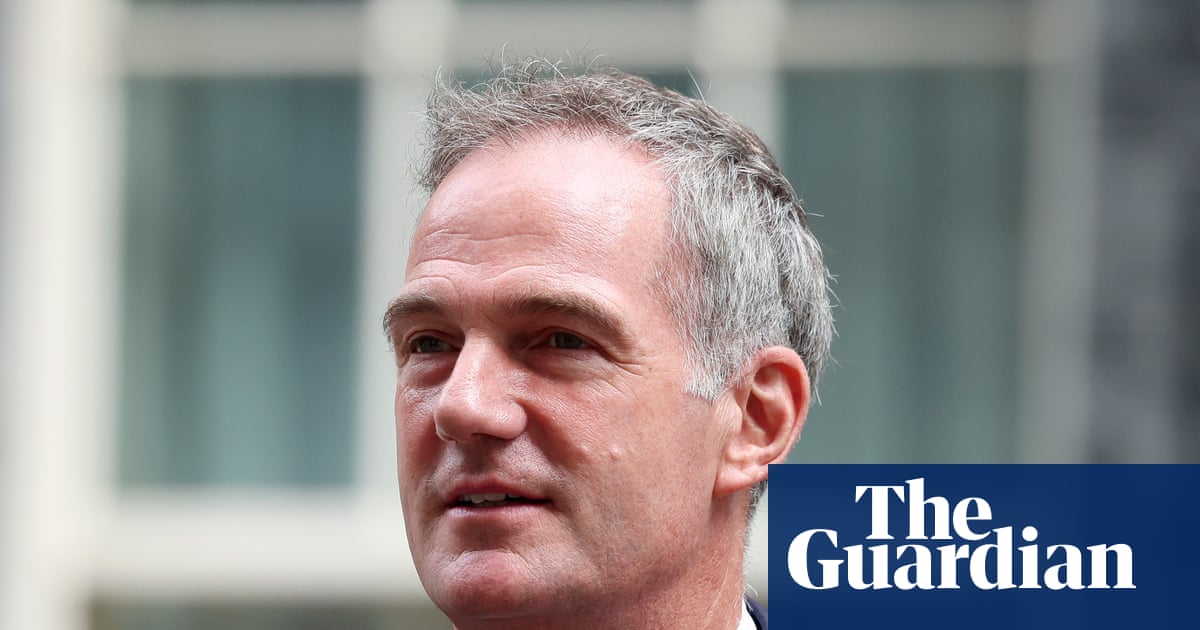 Peter Kyle acusa Nigel Farage de estar do lado dos 'pornógrafos extremos' | Reforma UK