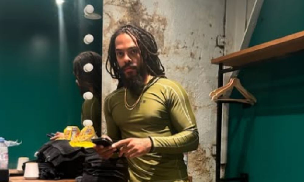 Polícia britânica investiga dupla de rap que induziu público a pedir ‘morte’ das Forças de Defesa de Israel