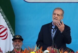 Presidente do Irã nega que país busca armas nucleares e reforça que país tem capacidade de se defender