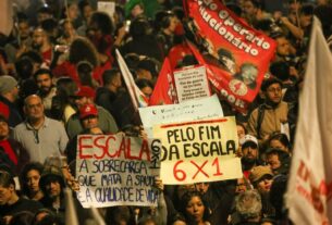 Protesto na Avenida Paulista cobra Justiça Tributária e taxação de super-ricos