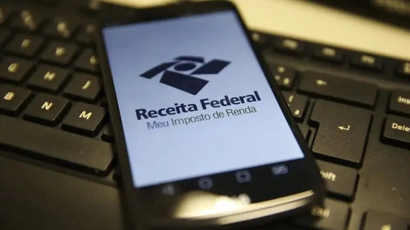 Receita paga terceiro lote de restituição do IR de 2025 nesta quinta