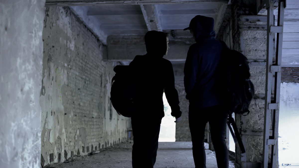 Rússia preparando adolescentes ucranianos vulneráveis ​​para espionagem e sabotagem, Kyiv avisa