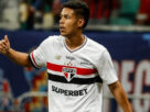 Ryan Francisco passa por cirurgia no joelho esquerdo e só volta ao São Paulo em 2026