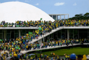 STF condenou 643 denunciados por participação nos atos de 8 de Janeiro, diz levantamento