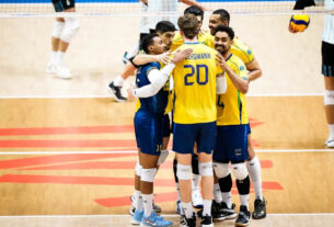 Seleção Brasileira masculina de vôlei convence e vence Argentina na VNL