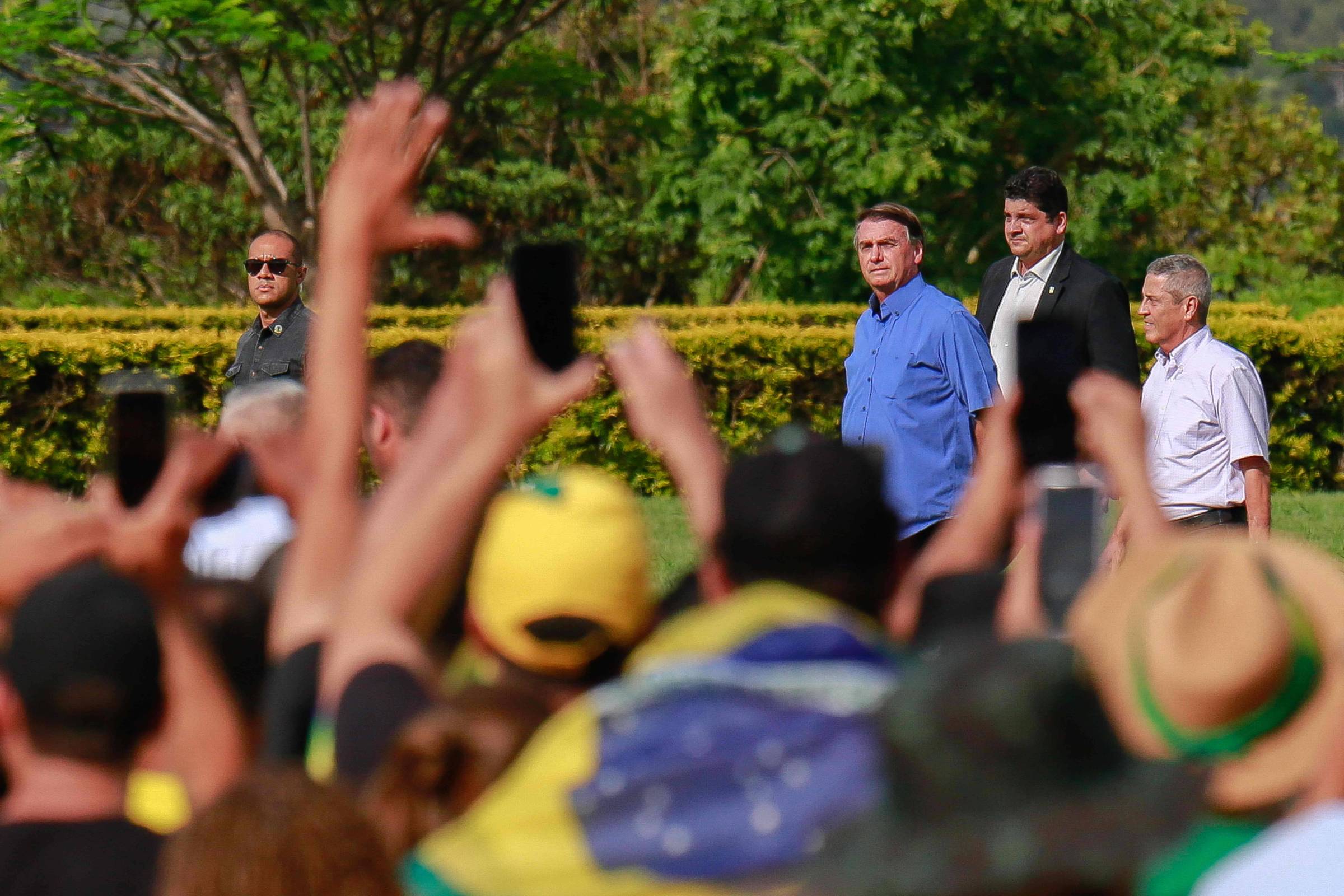 Silêncio e ambiguidade de Bolsonaro alimentaram golpismo - 05/07/2025 - Poder
