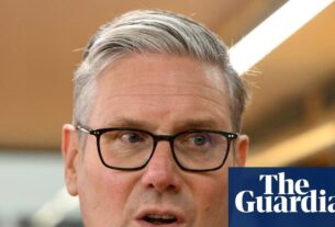 Starmer 'ouvindo reféns', mas pretende seguir o Plano de Estado da Palestina | Guerra de Israel-Gaza