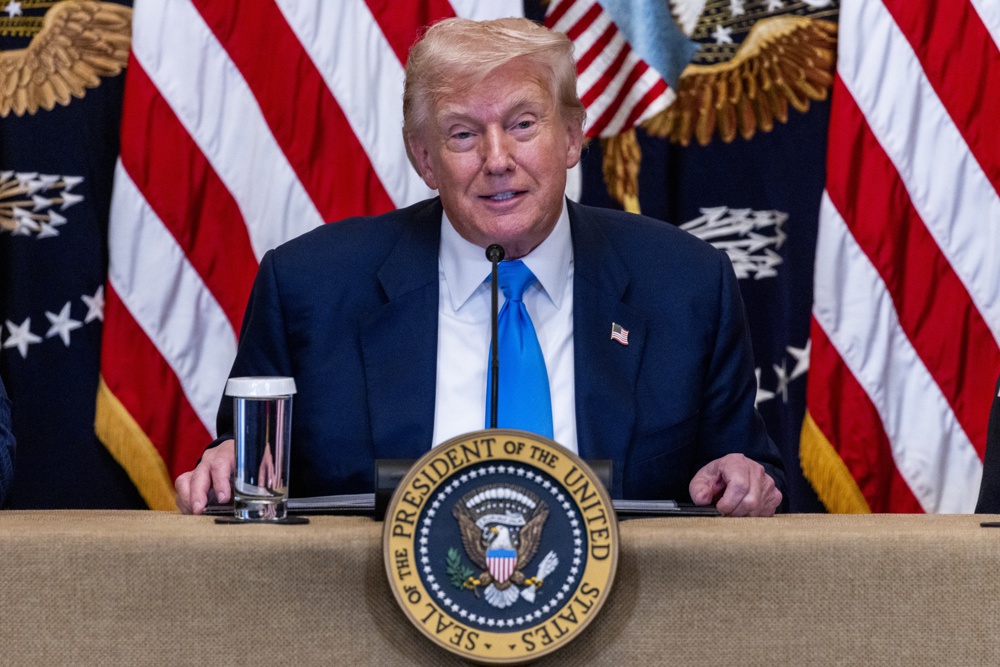 Trump anuncia acordo com a Coreia do Sul para reduzir tarifas de 25% para 15%