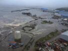 Tsunami na Rússia deixa edifícios submersos