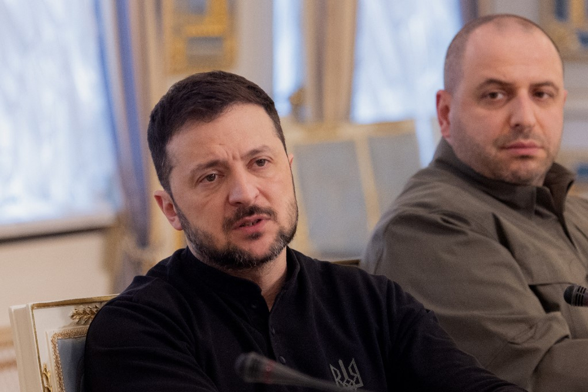 Ucrânia propõe negociações de paz com a Rússia na próxima semana, diz Zelensky