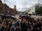 Último adeus a Ozzy Osbourne leva milhares fãs às ruas em Birmingham