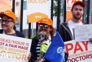Vários de rua para manter a interrupção no mínimo quando o Doctor Strike começa