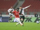 Vasco sai na frente, mas sofre empate do Inter no Beira Rio após expulsão inusitada de Léo Jardim
