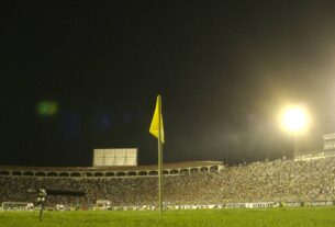 Vasco x Grêmio: onde assistir, horário e escalações