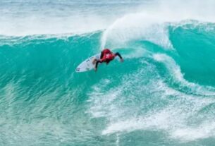 Yago Dora é vice em Jeffreys Bay, mas garante vaga no Circuito Mundial de Surfe