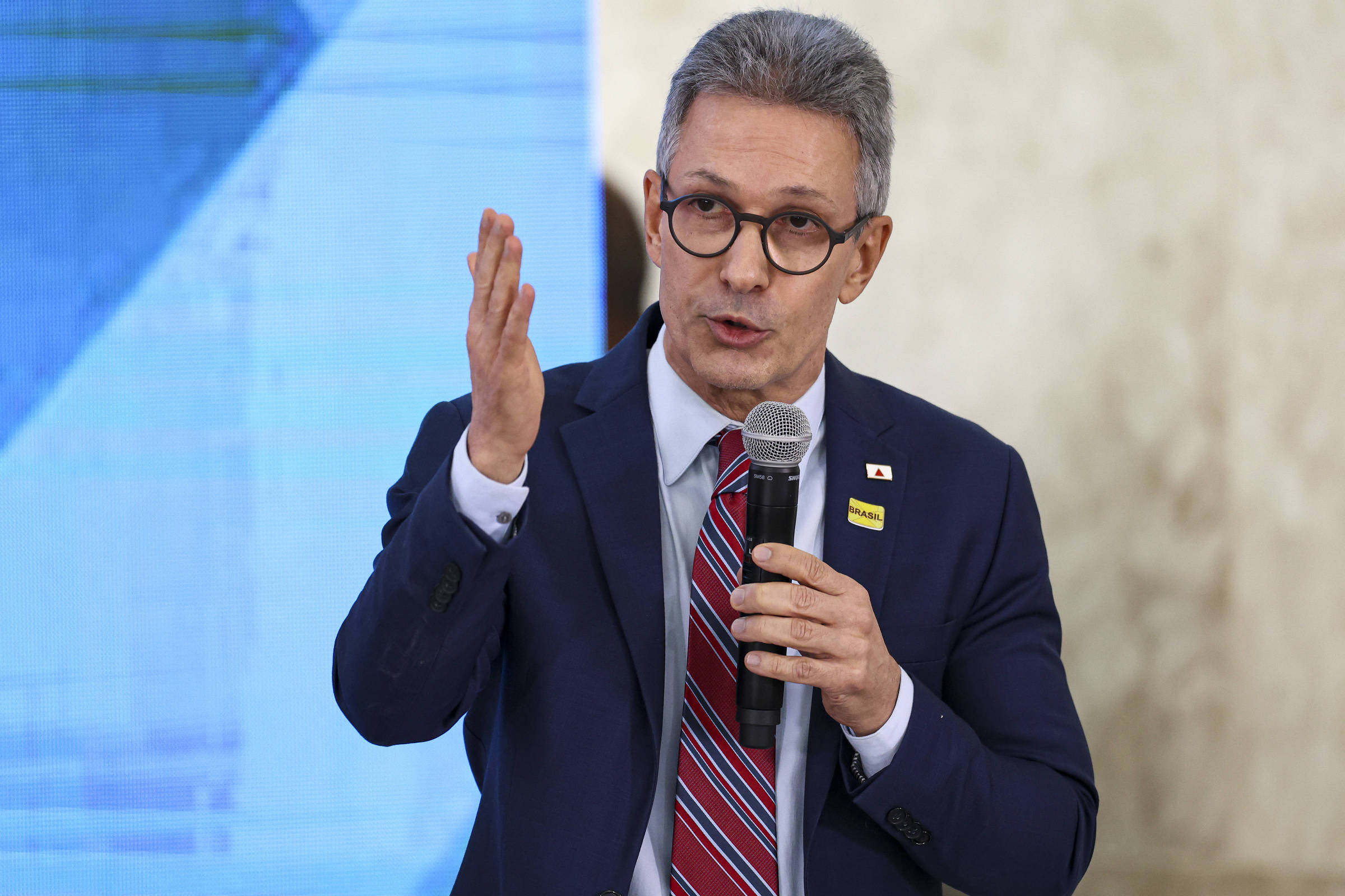 Zema vai lançar pré-candidatura à Presidência em agosto - 21/07/2025 - Poder