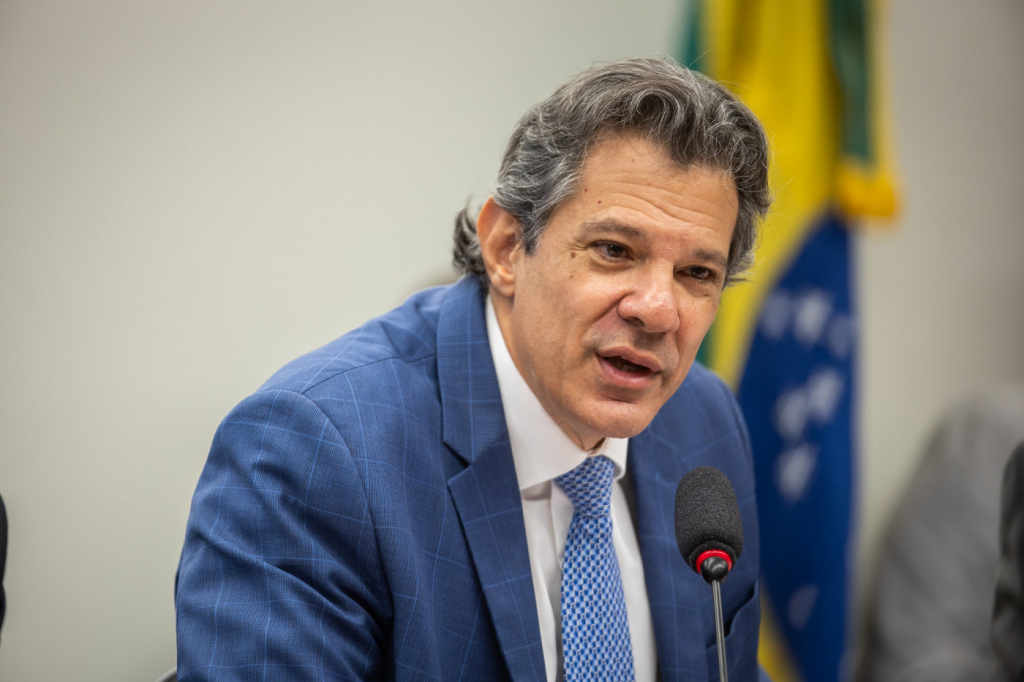 ‘Equipe econômica vai começar a trabalhar no impacto da retirada do risco sacado’, diz Haddad