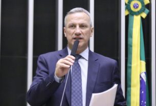 ‘Perseguição escancarada’, dizem aliados de Bolsonaro no Congresso após PGR pedir condenação