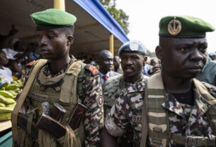 A Rússia emprega um novo corpo africano para substituir mercenários do Mali