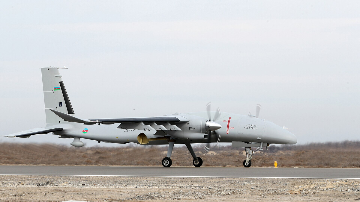 Akıncı Drone ucraniano da Turquia empunha novas armas inteligentes loitering