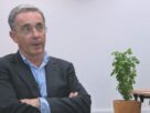 Álvaro Uribe recorre à 'oração' antes de apelar de sua condenação