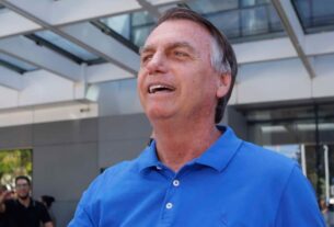 Bolsonaro pede autorização a Moraes para fazer exames médicos