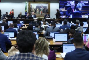 CCJ inclui na pauta dois projetos de lei que endurecem crimes contra menores nas redes