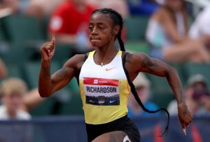Campeã mundial dos 100 m rasos é presa acusada de agredir o namorado