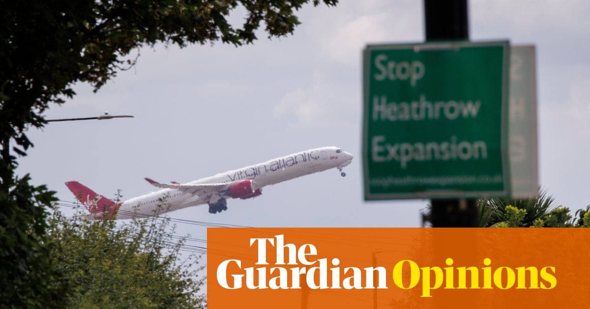 Empurrando a expansão do aeroporto enquanto as viagens ferroviárias definham - tanto para a agenda verde do Labour | Polly Toynbee