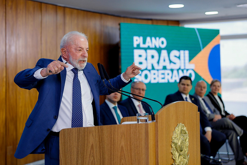Lula rebate os EUA e declara que ‘ninguém está desrespeitando os direitos humanos no Brasil’