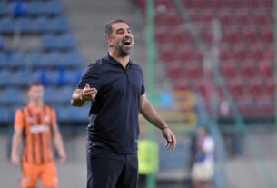 Mesmo após triunfo do Shakhtar, Arda Turan elogia equipe do Besiktas