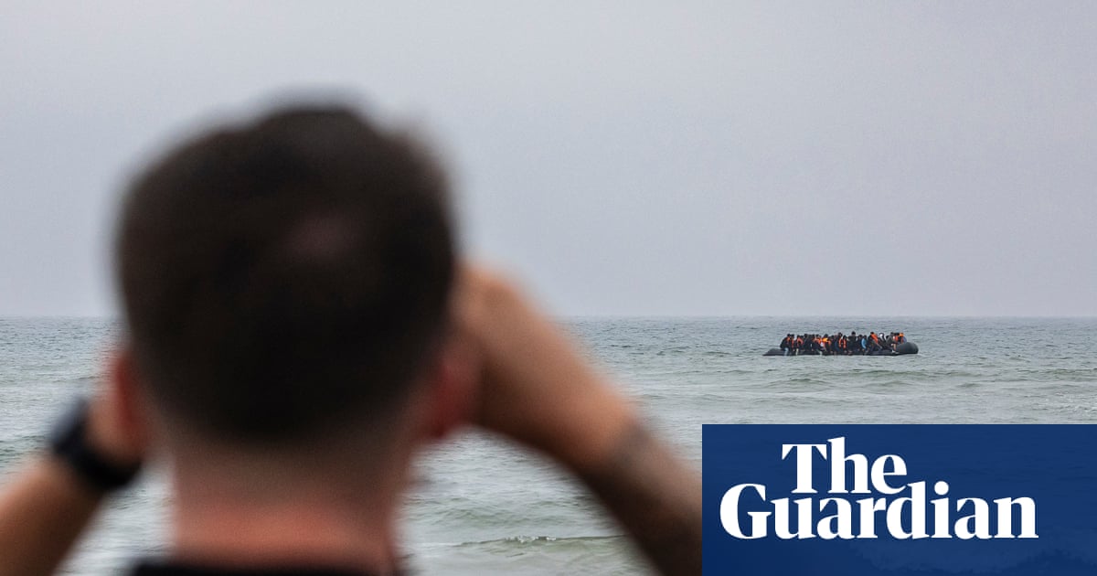 Quatro maneiras pelas quais o Reino Unido tentou interromper pequenos cruzamentos de canais de barco | Imigração e asilo