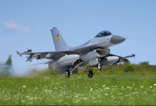 Rússia, Ucrânia com greves aéreas comerciais