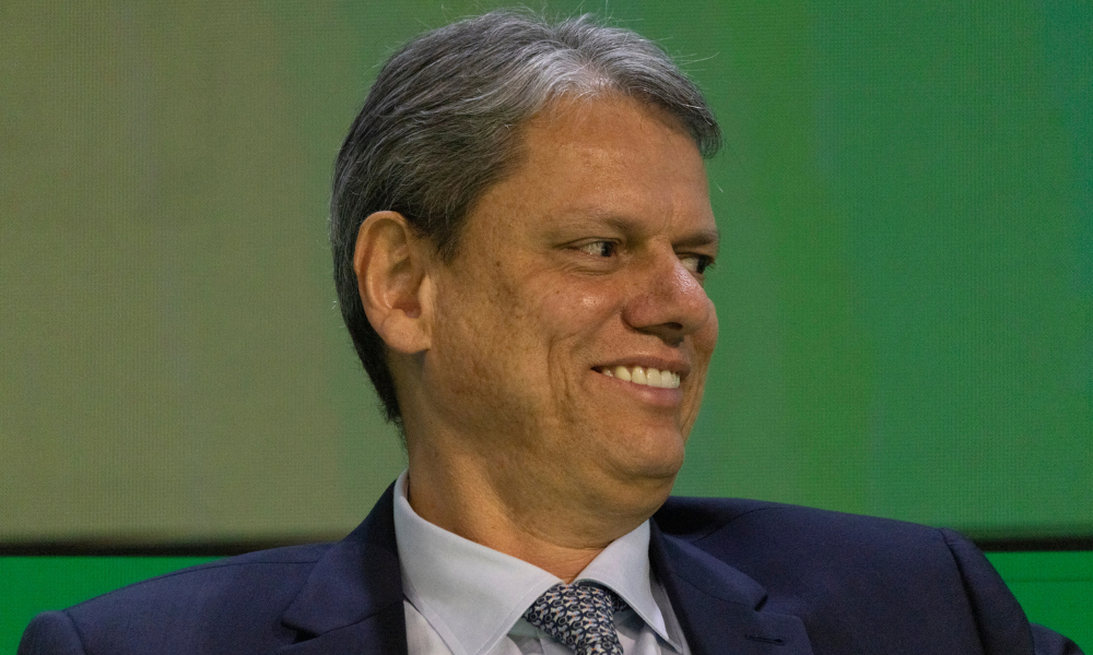 Tarcísio defende projeto de revitalização do centro de SP: ‘Trocando a Cracolândia por inteligência artificial’