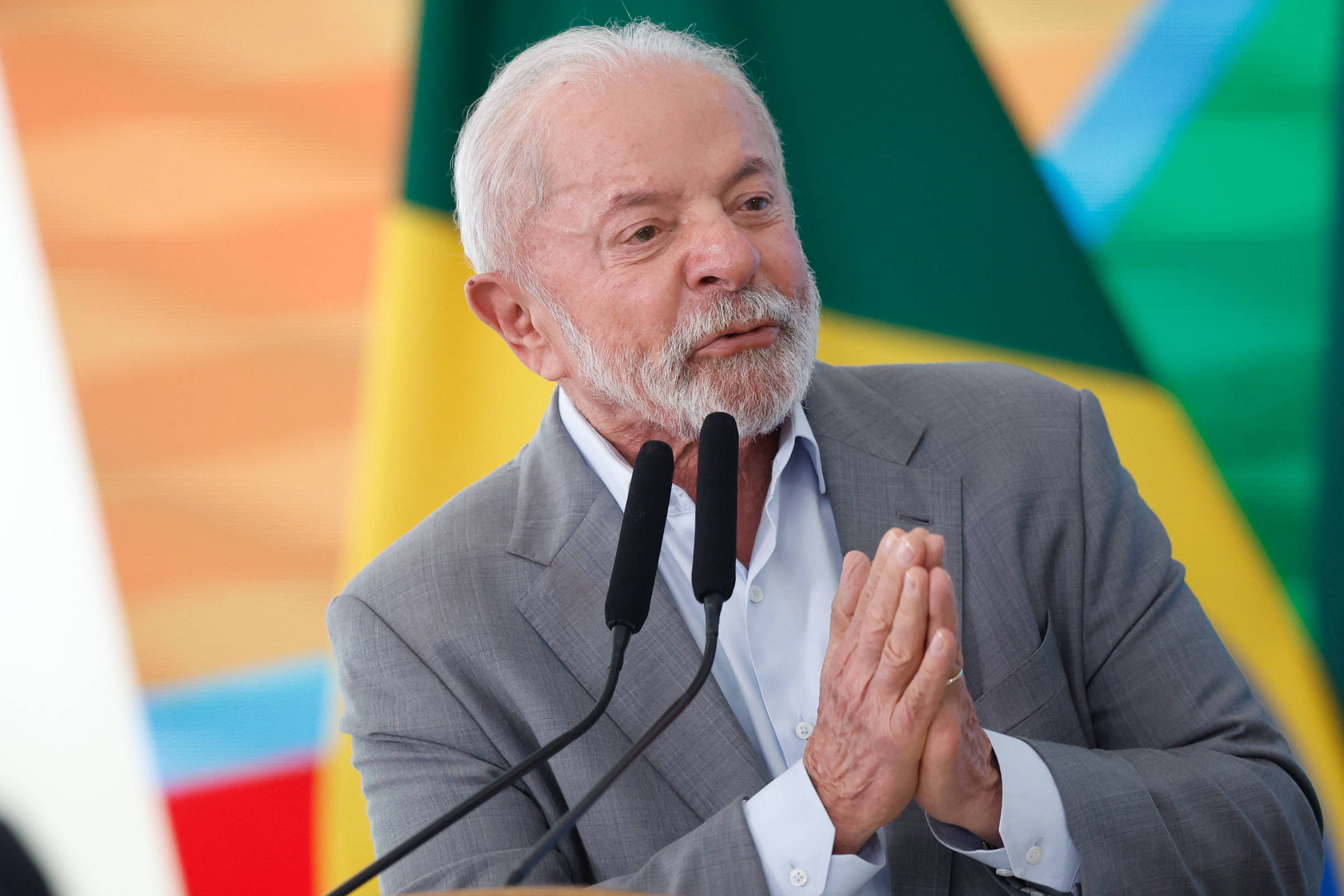 Tarcísio e Ratinho ameaçam Lula mais que Bolsonaros - 02/08/2025 - Poder